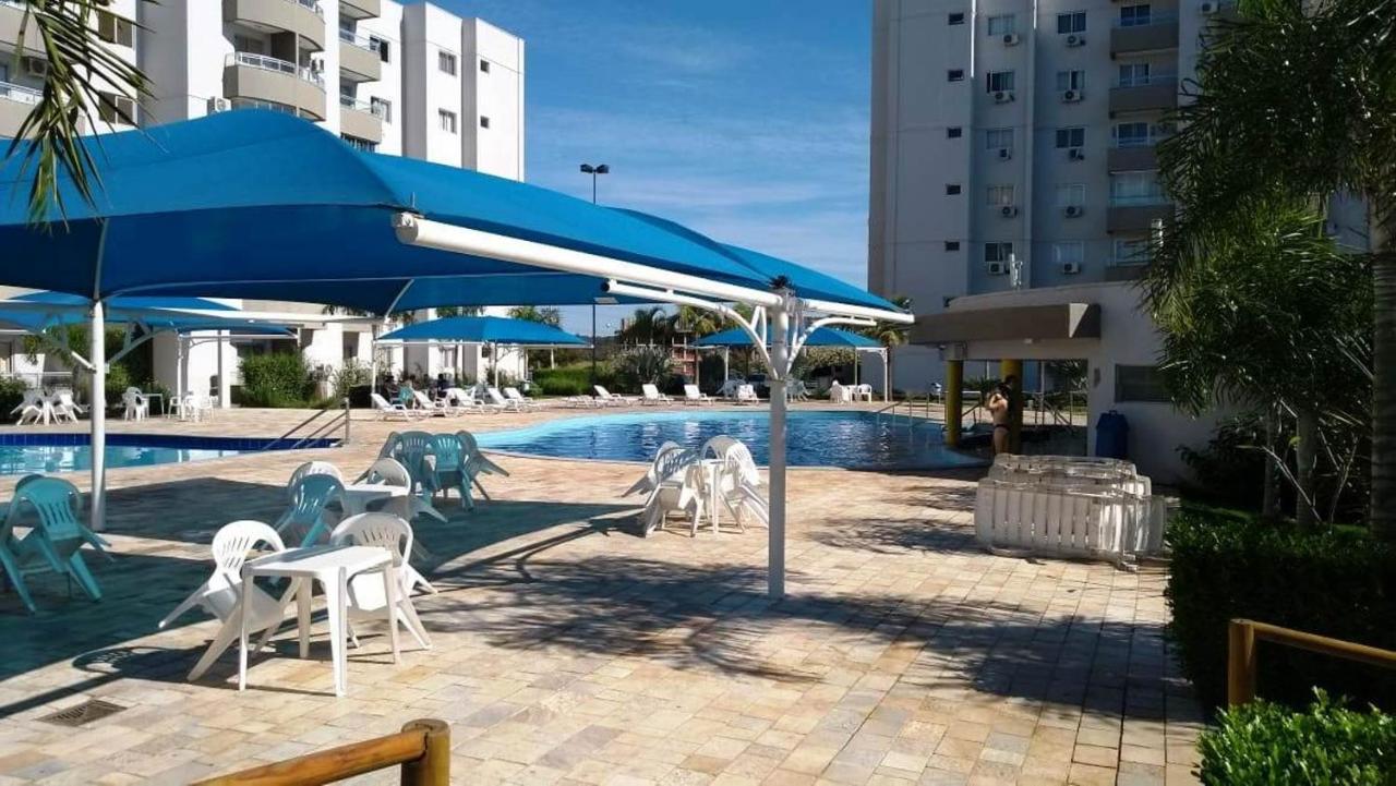 Apartamento No Lagoa Quente Flat Service كلدس نوفاس المظهر الخارجي الصورة
