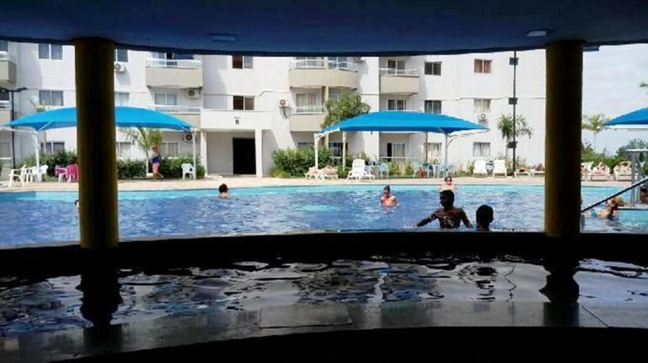 Apartamento No Lagoa Quente Flat Service كلدس نوفاس المظهر الخارجي الصورة